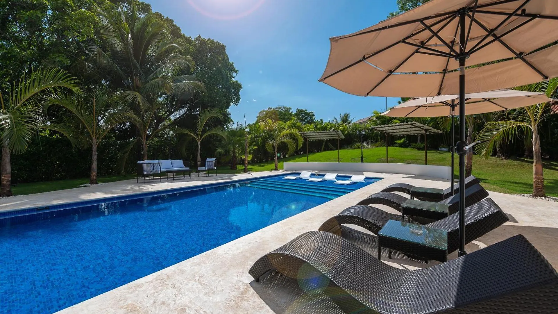 Luxury 4-Bedroom Villa With Climate Pool Sosúa